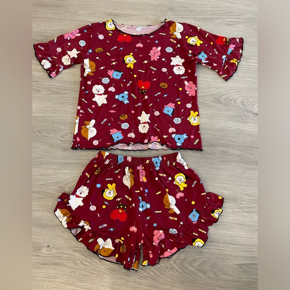 Cute BT21 Characters Print Maroon Pajama set. Size Small womens or XL kids